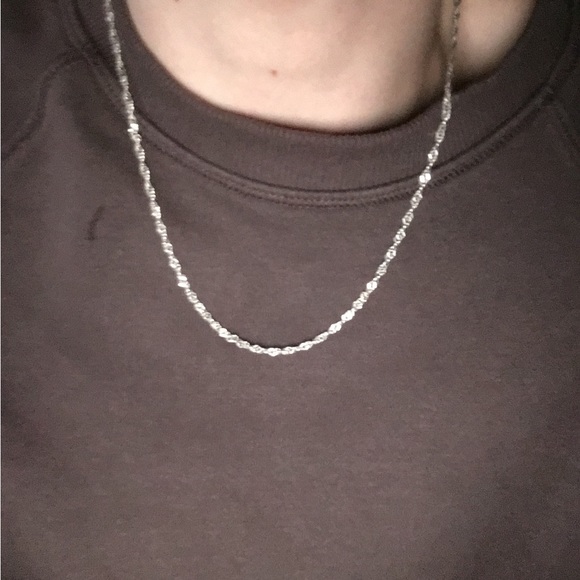 COPY - S925 SILVER CURVE CHAIN - Picture 5 of 9